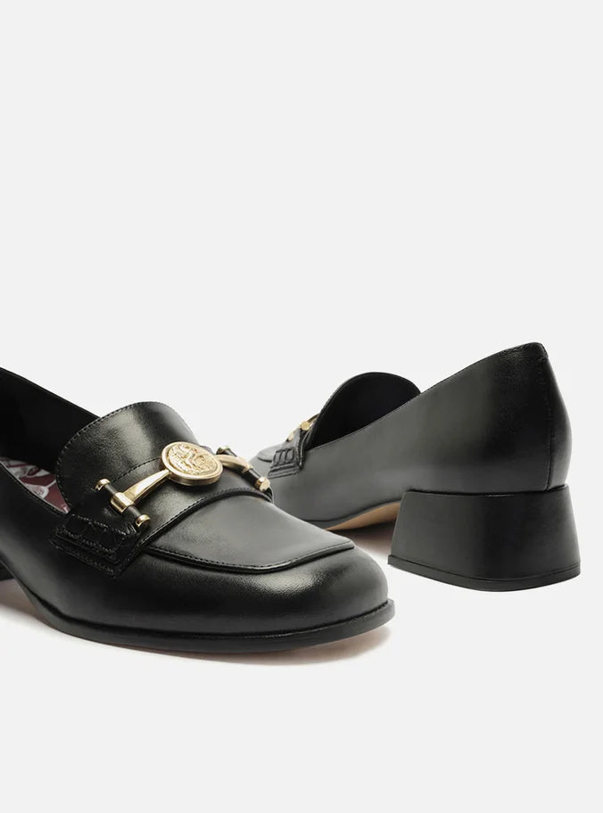 Loafer שחור עם עקב בלוק במבט אחורי